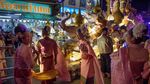 Foto: Uniknya Festival Loy Krathong di Thailand