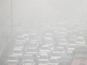 Sekolah Dibuka Kembali di New Delhi Meski Polusi, Orangtua Marah