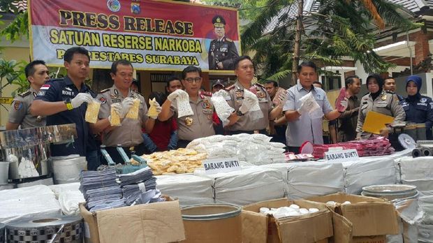 Jutaan obat keras ini didatangkan dari Jakarta