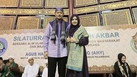 Annisa dan sang suami memang kerap tampil kompak di berbagai acara. (Dok. Instagram/annisayudhoyono)