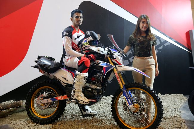 Honda Siapkan CRF150 Versi Supermoto?