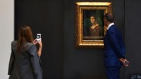 Nah yang satu ini adalah karya Leonardo da Vinci bertajuk La Belle Ferroniere (AFP)