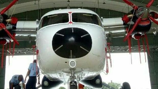 Jokowi Beri Nama Nurtanio ke Pesawat N219.