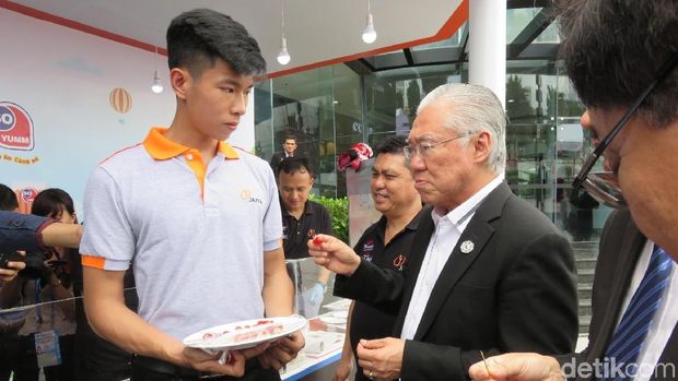 Mendag Enggartiasto Lukita di Vietnam