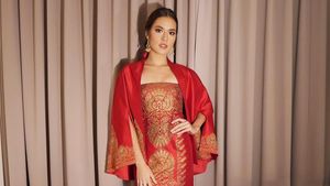 Foto: 7 Gaya Artis Berbaju Tradisional di Pernikahan Kahiyang Ayu