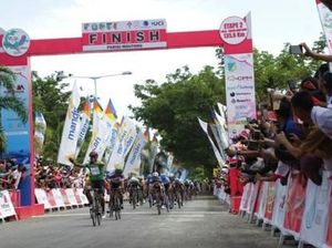 Ajang Balap Sepeda Internasional TdCC Sukses Digelar di Sulteng