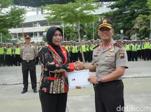 Cerita Iptu Rini Temukan Giwang Berlian di Resepsi Kahiyang