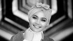 Melihat Penampilan Rina Nose: Tanpa, Pakai hingga Lepas Hijab