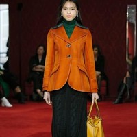 Xin Xie adalah model berdarah China terakhir yang akan ikut tampil di fashion show Victorias Secret. Untuknya, pengalaman pertama ini akan membawa namanya semakin eksis di dunia modeling internasional. Foto: Dok. Getty Images