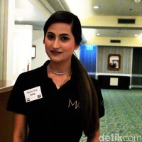 Noorin Sha menjadi wanita India dengan wajah yang menarik dan ideal. Para dokter kecantikan setuju jika wajah wanita Asia yang dinilai paling proporsional memiliki bentuk oval. Foto: Anggi Mayasari / Wolipop