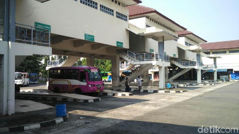 Di Terminal Yogyakarta Tidak Ada Mengheningkan Cipta Di Terminal Yogyakarta Tidak Ada Mengheningkan Cipta