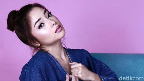 Menggodanya Tatapan Nikita Willy Menggodanya Tatapan Nikita Willy