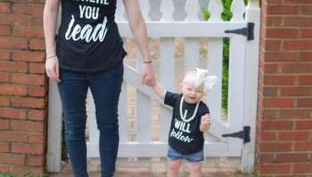 Kemana sang ibu pergi, anaknya akan mengikuti. Foto: istimewa