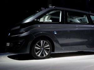 Asyik! Mobil Ini Bisa Nyetir Sendiri