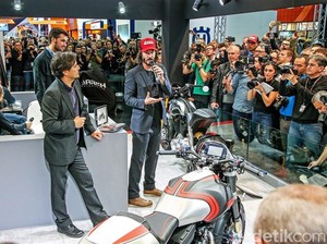 Curhatan Keanu Reeves Soal Perusahaan Moge Miliknya