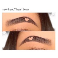 Bentuk hati ditempatkan di dekat ujung alis, tepatnya di bagian tulang alis yang meninggi. Untuk mendapatkan bentuk alis ini tentu saja alis harus dicukur hingga membentuk hati. Foto: Instagram