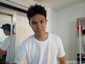 Jadi Host MTMA, Fero Walandouw Memang Gemar Traveling