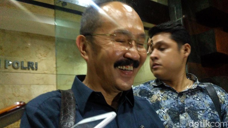 Novanto Tersangka Lagi, Pengacara Polisikan Pimpinan dan Penyidik KPK Novanto Tersangka Lagi, Pengacara Polisikan Pimpinan dan Penyidik KPK