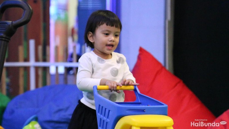 Di Usia Berapa Anak Sudah Bisa Diajak Main di Playground?