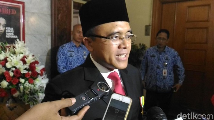 Dapat Penghargaan Satya Lencana, Bupati Anas: Ini Jadi Motivasi