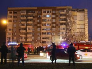Apartemen 9 Lantai Ambruk di Rusia, 3 Orang Tewas