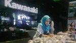 Foto: Wow! Eko Beli Motor Ninja Pakai Uang Receh