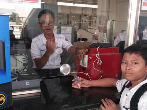 PT KCI menyediakan 7.500 KMT yang dapat ditukar di 5 stasiun