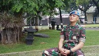 Pratu Daniel jadi sorotan saat menjadi paspampres di pernikahan Kahiyang-Bobby di Solo beberapa waktu lalu. 