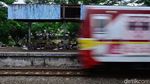 Foto: Stasiun Mampang Dikuasai Tuna Wisma