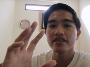 Agar Tetap Bugar saat Puasa, Kaesang Dipaksa Jokowi Minum Jamu