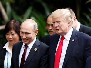 Donal Trump Tak Suka Lihat Ukraina Diserang, Minta Putin Hentikan