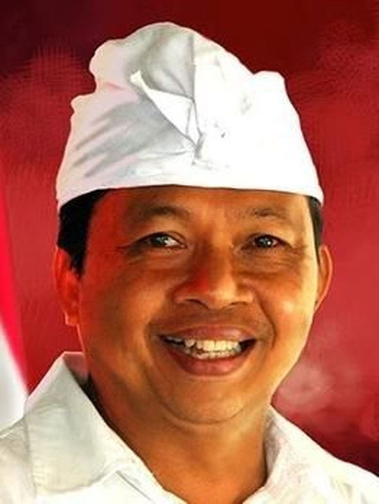 Gubernur Bali Doakan Jokowi Jadi Presiden Lagi Gubernur Bali Doakan Jokowi Jadi Presiden Lagi