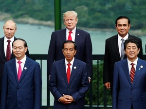 Jokowi Bertolak ke Manila Hadiri KTT ASEAN dan Bertemu PM Jepang
