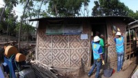 Meskipun demikian PLN telah menyatakan kesiapannya untuk menyambungkan listrik untuk seluruh warga Desa Puncak Jeringo. Pool/PLN.