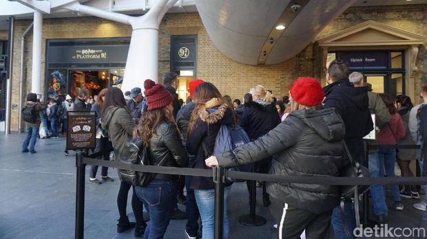 <i>Wingardium Leviosa!</i> Ini Tempat Bagi Pecinta Harry Potter di London