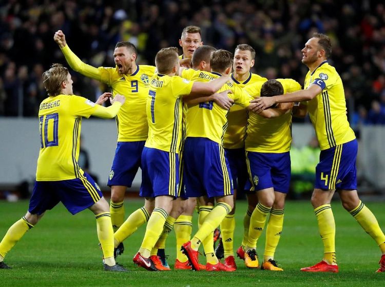 Swedia Ancam Peluang Italia