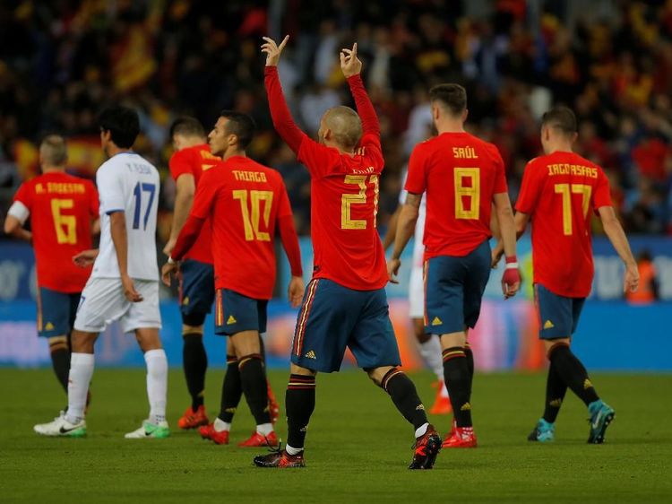 Pesta Gol Spanyol ke Gawang Kosta Rika