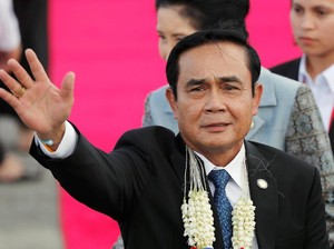Minta Wartawan Bertanya ke Replika Dirinya, PM Thailand Dikritik
