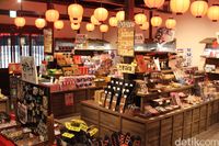 Toko suvenir juga ada di sini (Rangga/detikTravel)