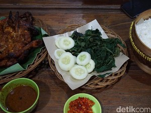 Liburan ke Sleman, Coba Ayam Bakar Lezat yang Satu Ini!