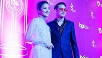 Putri Marino dan Adipati Dolken berpasangan hadir di FFI tadi malam. Foto: Dok. Instagram