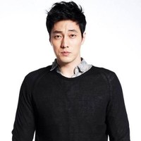 Makin bertambah umur makin ganteng, itulah sosok So Ji Sub. Penampilannya di serial drama terbaru yang dibintangi aktor 39 tahun ini selalu sukses membuat para wanita jatuh hati. Mulai dulu di serial What Happened in Bali yang membuatnya mencuri perhatian hingga serial terakhirnya pada 2015 kemarin, Oh My Venus. Foto: Ist.