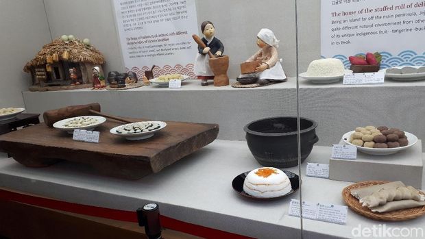 Belajar Bikin Kue Beras di Museum Tteok Korea Selatan