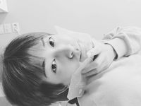 Artis K-pop Pertama yang Berani Pamer Wajah Saat Suntik Botox di Instagram