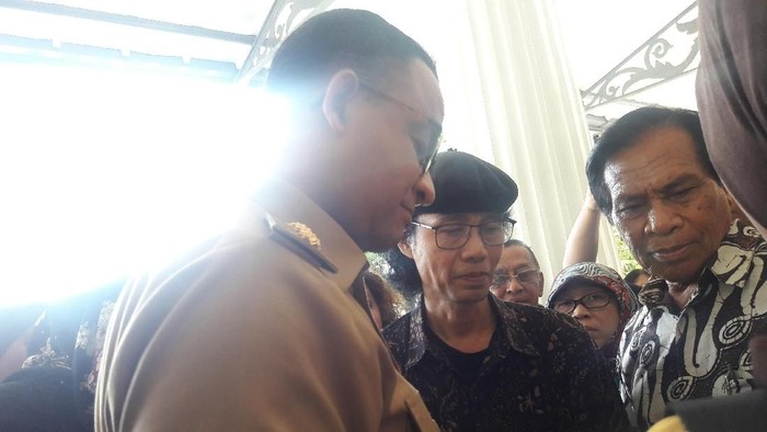 Sambangi Balai Kota, Warga Bukit Duri Tagih Jadwal Pertemuan