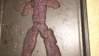 Cookies netizen ini punya tampilan seram mirip tulang rangka. Ramsay berujar, Mirip anjing Anda yang diletakkan di oven. Foto: Bored Panda