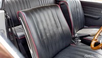 Butuh waktu dua tahun untuk mengembalikan kondisi VW Karmann Ghia Type 34 ini seperti semula. Sebab, banyak komponen yang sulit ditemukan di Indonesia.