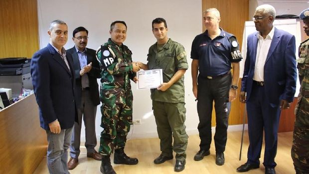 Satgas Peace Keeper PM TNI Beri Pelatihan Polisi Lebanon