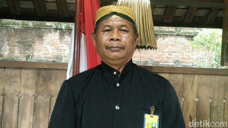 Ziarah di Kotagede, Prabowo Berdoa di Makam Panembahan Senopati Ziarah di Kotagede, Prabowo Berdoa di Makam Panembahan Senopati