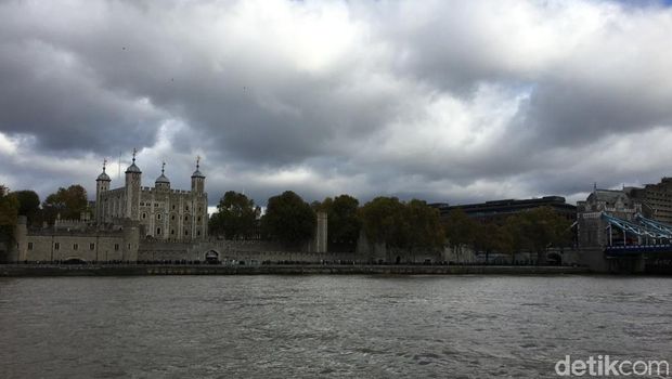 Nikmatilah London dari Thames River